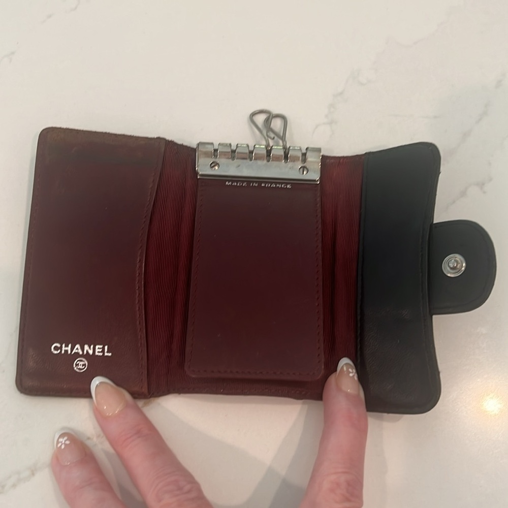 AUTH Chanel Key Holder Card Case Black Lambskin - Picture 10 of 16